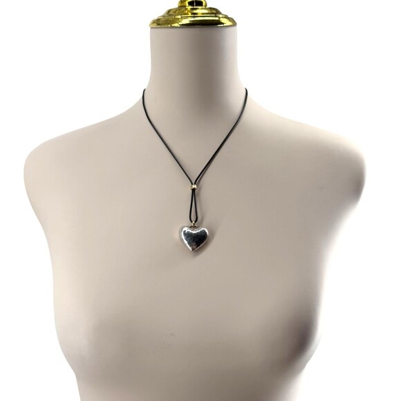 J. Jill Heart Necklace Charm Pendant Silver Tone Hammered Black Cord Adjustable - Picture 6 of 9